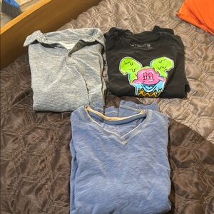 Men’s shirt bundle size medium
